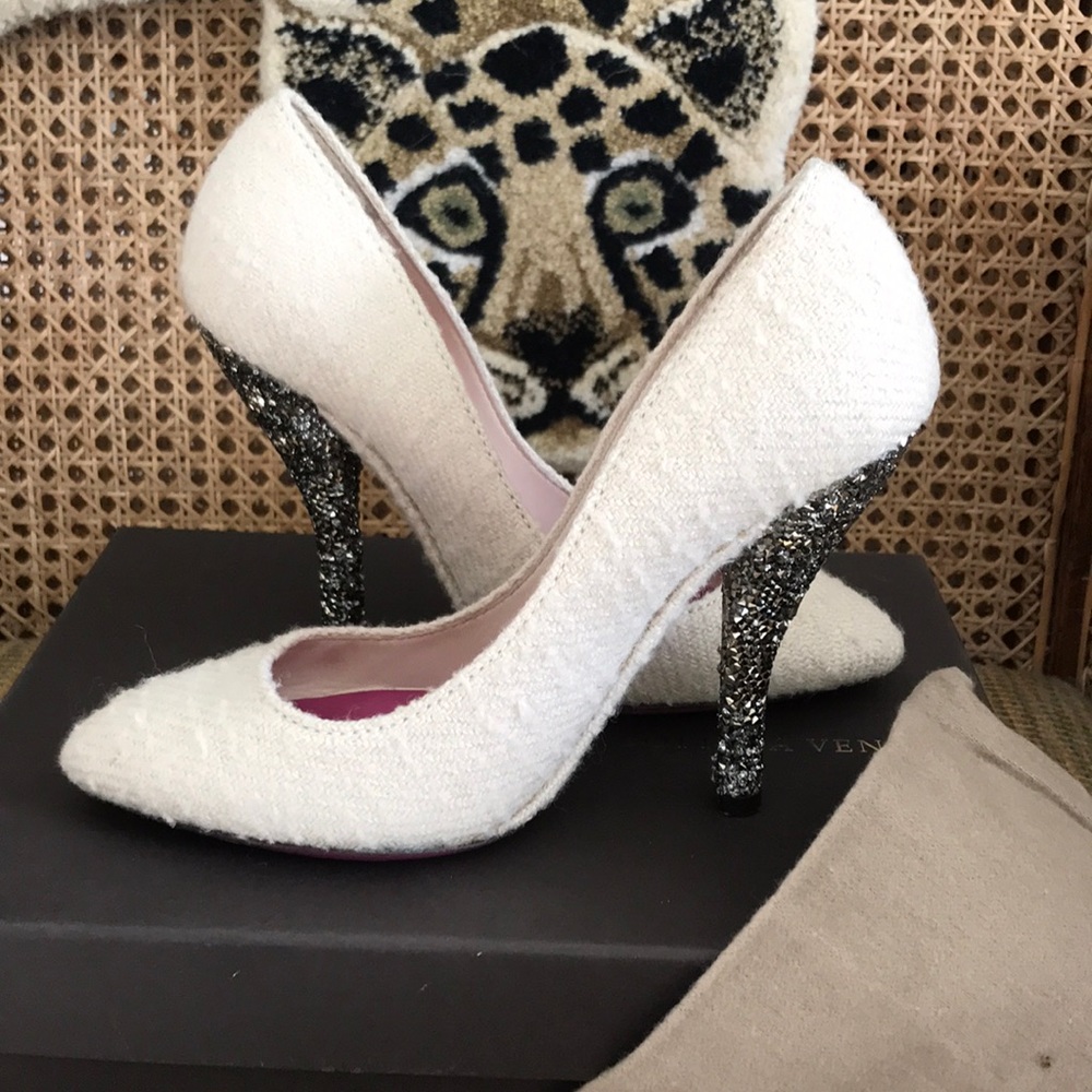 Authentic Bottega Veneta Pumps with glittered heels